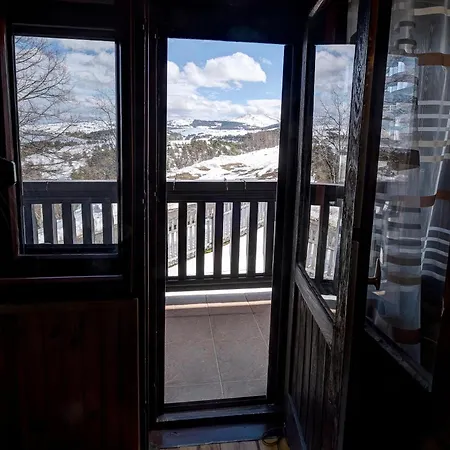 Domacinstvo Spasenic شقة *